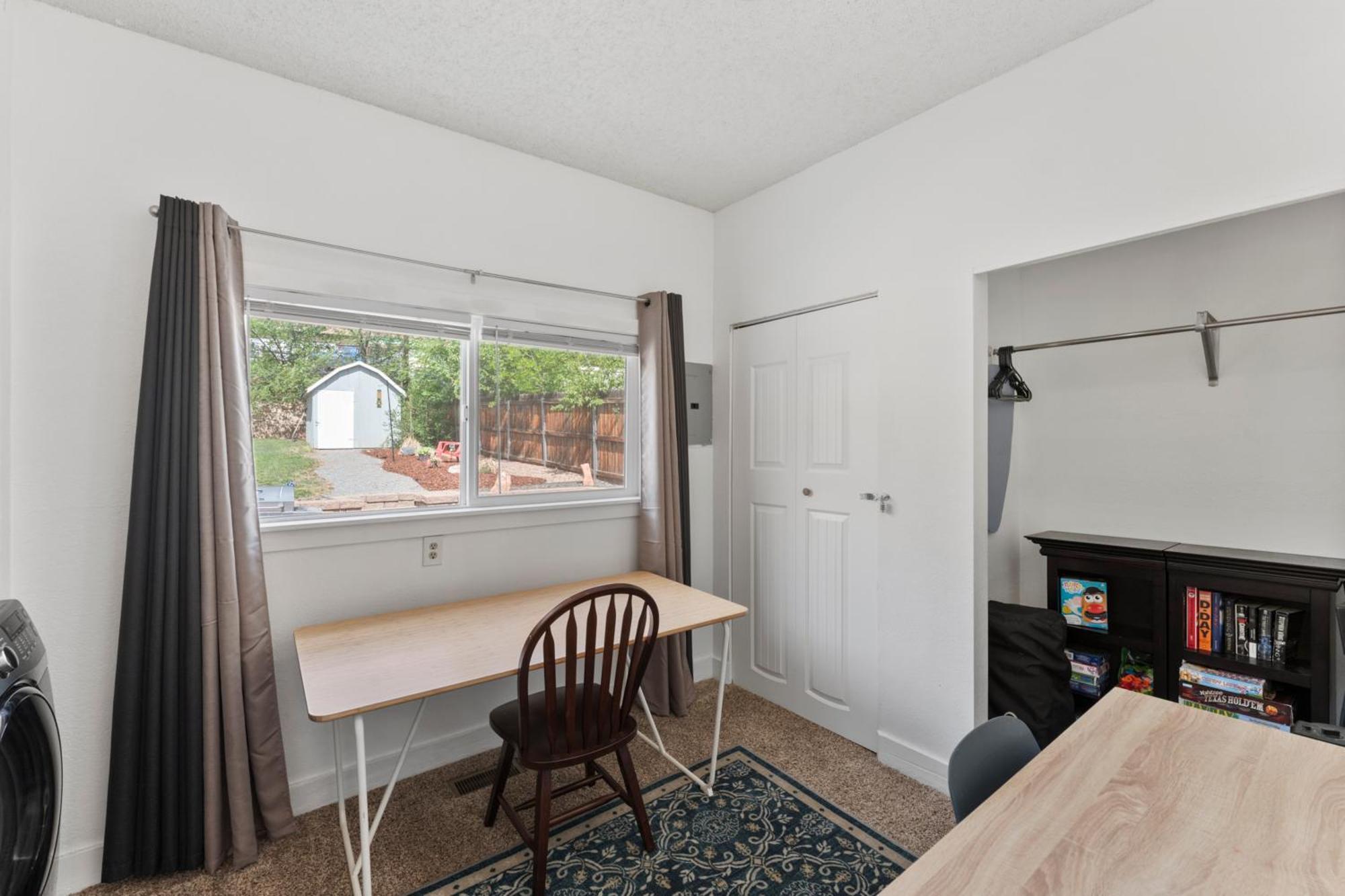 3 Bedroom *Downtown* With Firepit Colorado Springs Exterior photo